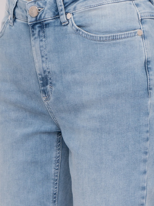 Э624150/22-01 Брюки джинсовые Lecomte