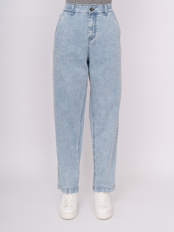 Э921266/10152/22-01 Брюки джинсовые Unq