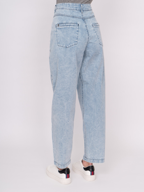 Э921266/10152/22-01 Брюки джинсовые Unq