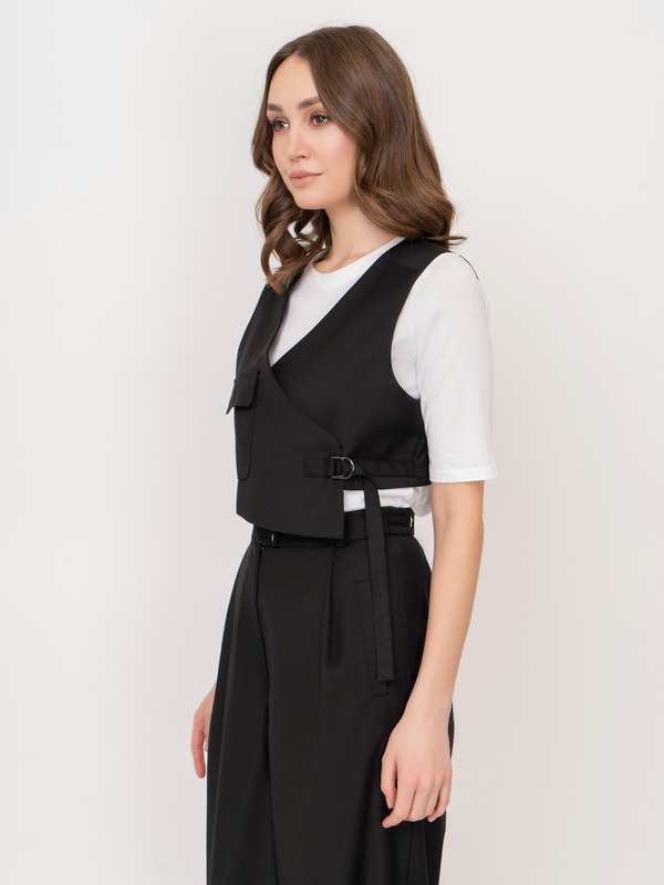 Э211104/10133/21-01 Жилет Unq