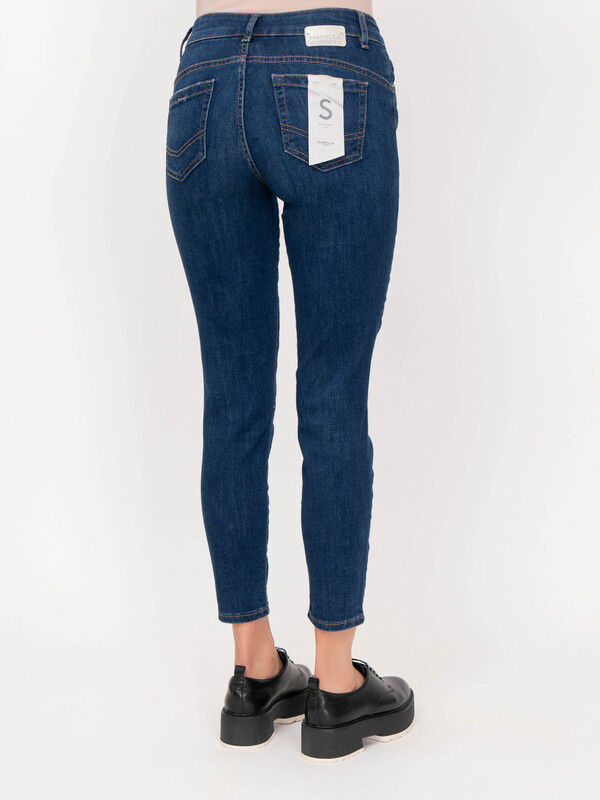 Э31860407 SKINNY/20-02 Джинсы Marella