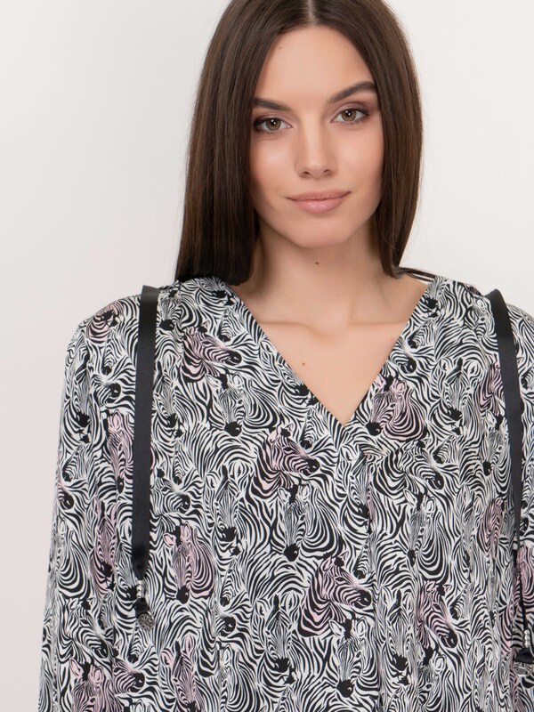 Э95150/09036/21-01 Блуза Sportalm