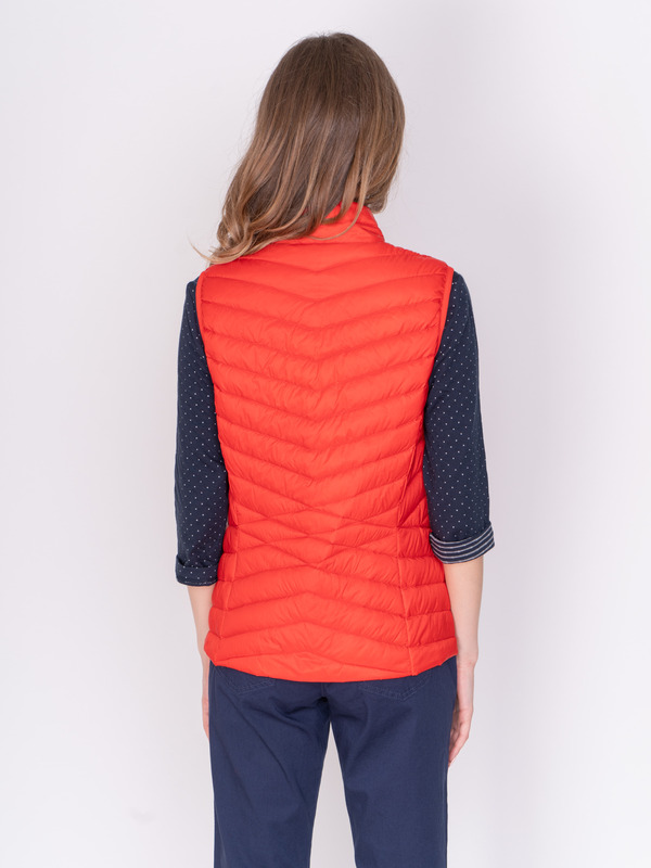 Э5301/2411/19-01 Жилет (пуховик) Betty Barclay