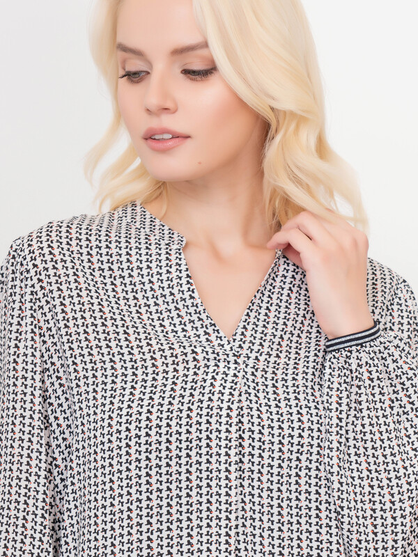 Э1465/75-16/20-02 Блуза Toni