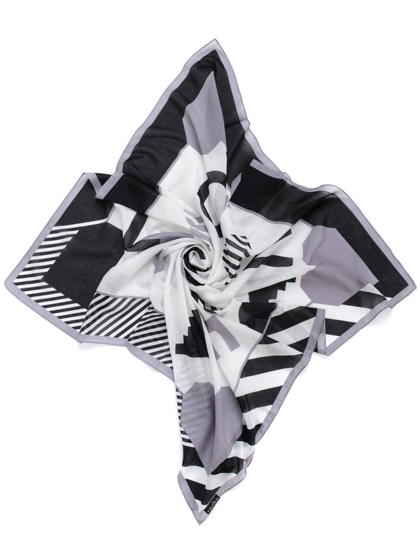 623764/19-01 Платок Fraas