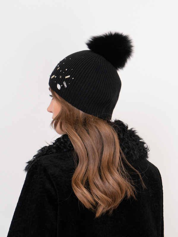 Э65760306 FIGLIO/20-02 Шапка с помпоном Marella