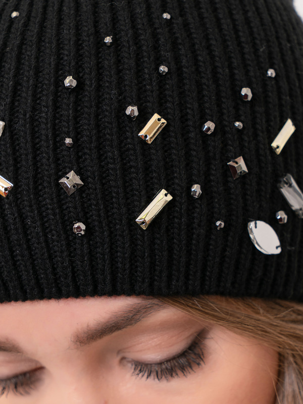 Э65760306 FIGLIO/20-02 Шапка с помпоном Marella