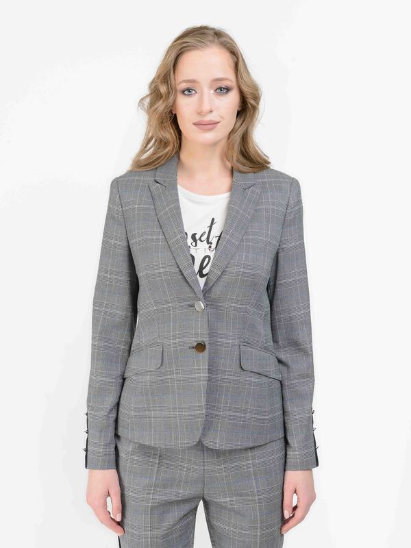 Э330011-17024/19-01 Жакет Taifun