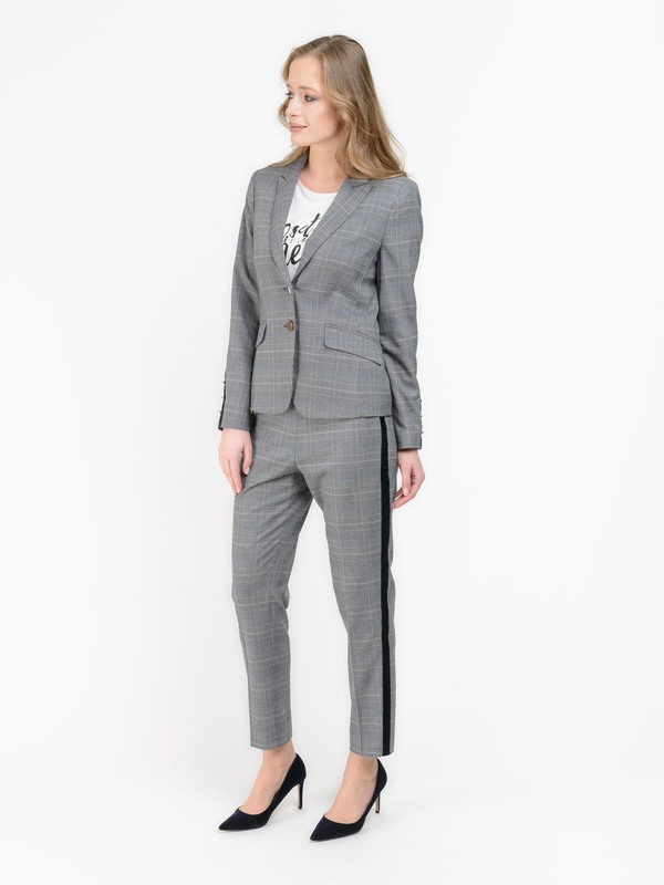 Э330011-17024/19-01 Жакет Taifun